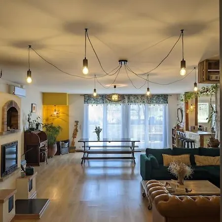 Au Coeur Du Vignoble De Cahors, 5 * Villeseque